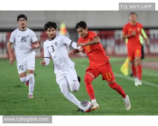 足球星碰球星背后隐藏的竞技故事与球员荣耀较量揭秘